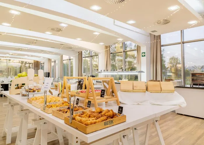 Iberik Augas Santas Balneario & Golf Отель Пантон