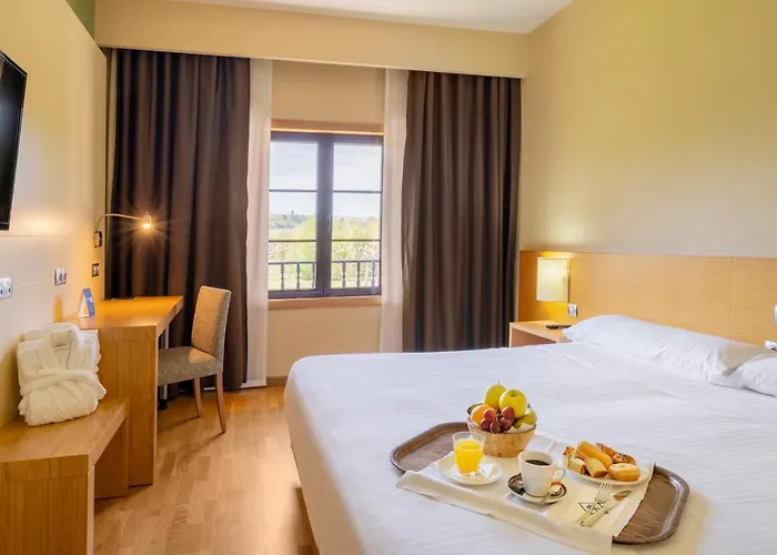 Iberik Augas Santas Balneario & Golf Отель