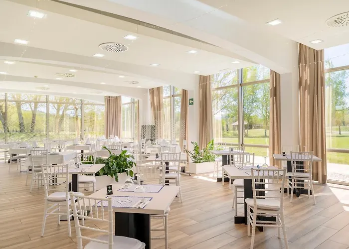 Отель Iberik Augas Santas Balneario & Golf