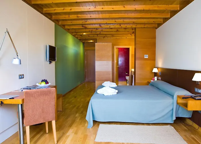 Отель Iberik Augas Santas Balneario & Golf